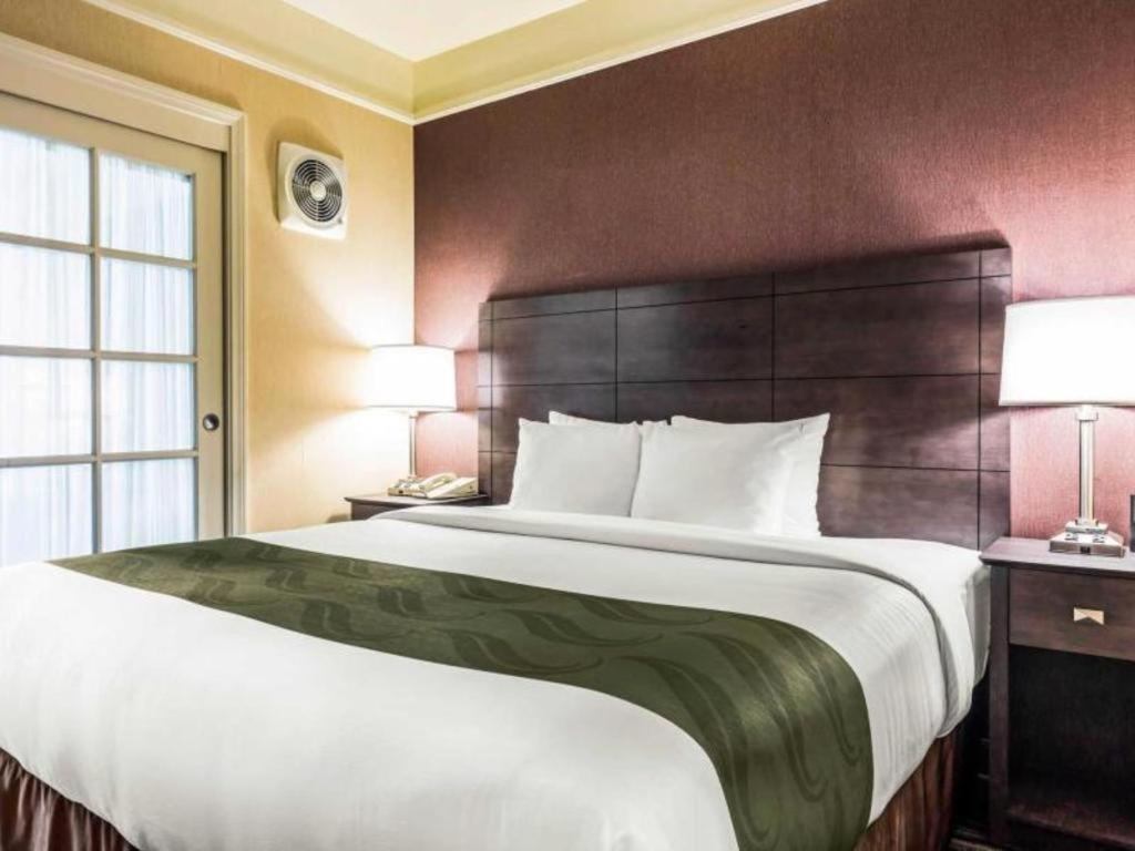 Ramada Suites By Wyndham San Diego Exterior photo
